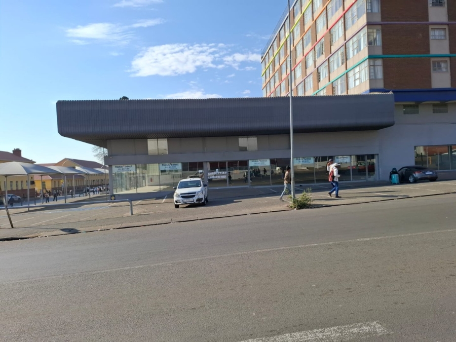  Bedroom Property for Sale in Bloemfontein Free State